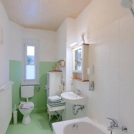 Haus Donnerberg Rehefeld 아파트 *